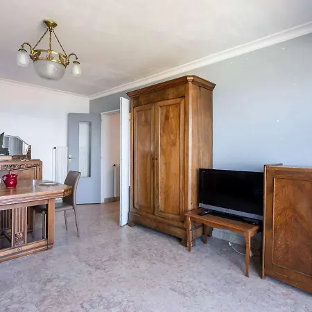 Biarritz, 2 Pieces, 4 Personnes - Fr-1-3-429 Apartment *